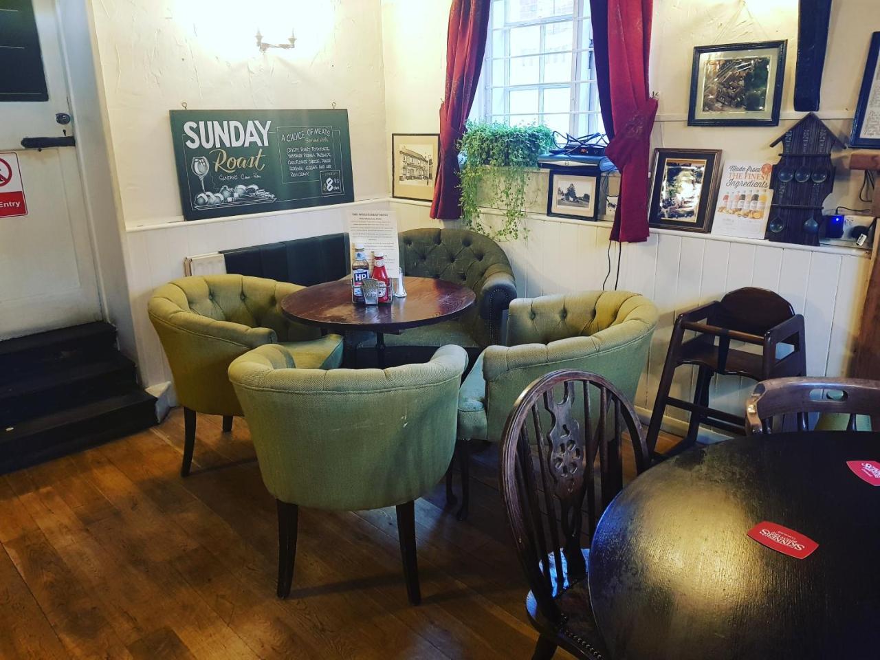 The Wheatsheaf Bramley Surrey 호텔 외부 사진